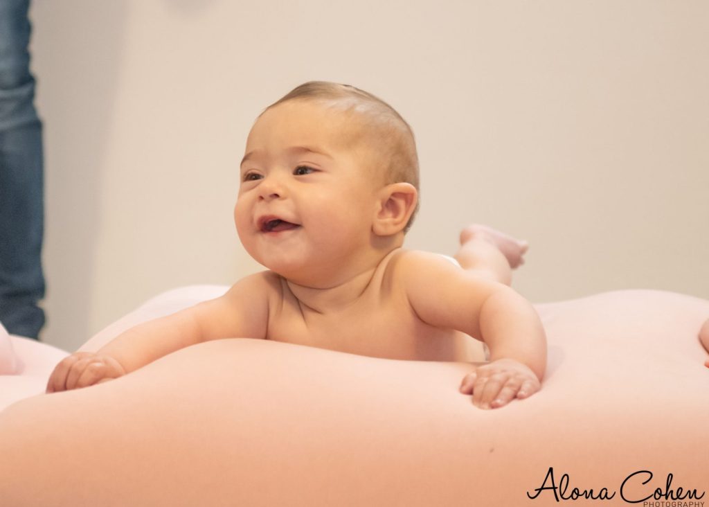 שלבי התפתחות התינוק לפי חודשים