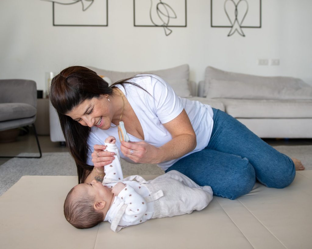 20 דרכים להעניק לתינוק/לפעוט שלך ביטחון ואהבה