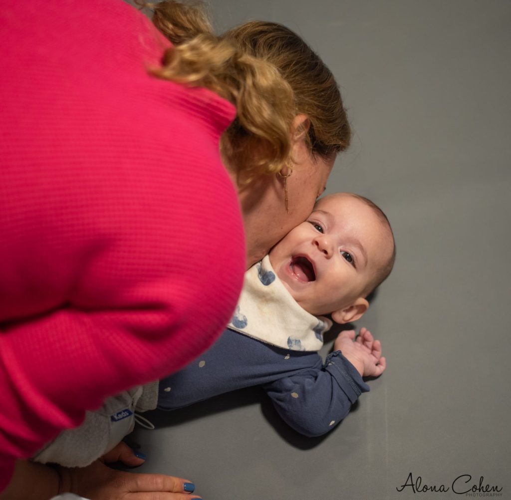 איך לדבר עם תינוקות