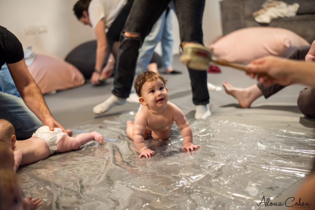 לאתגר תינוק